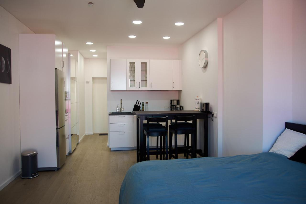 Studio Apartment In The Heart Of Riga Old Town Kültér fotó